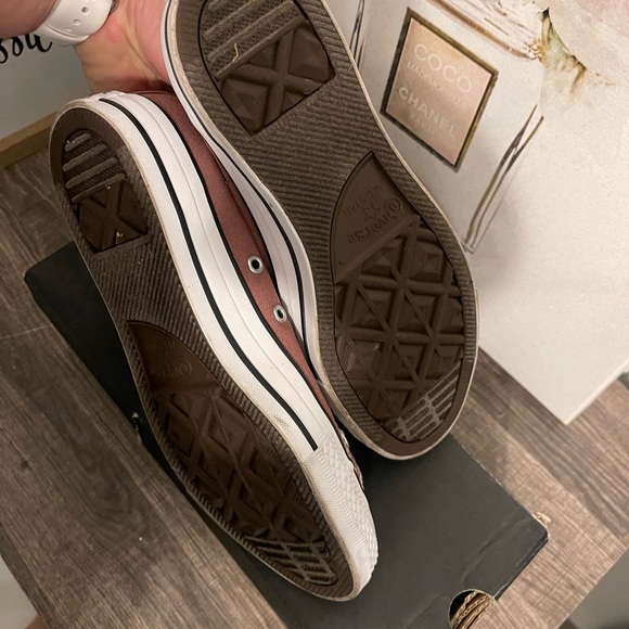 Convers Womnen so cute ☺️ Original - Picture 4 of 4